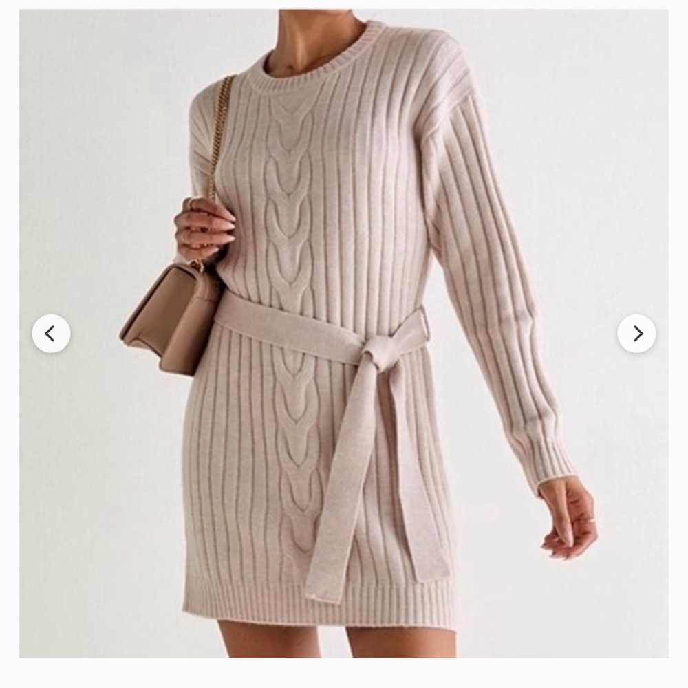 Francesca’s Trixxi Diane Cream Cable Knit Sweater Dress with Belt NWT